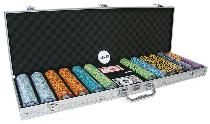 Monte Carlo 14 Gram Clay Poker Chips in Aluminum Case - 600 Ct.