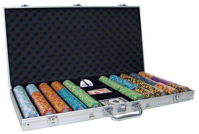 Monte Carlo 14 Gram Clay Poker Chips in Aluminum Case - 750 Ct.